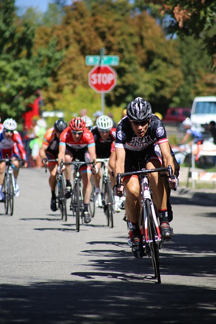 赛场中给国 赛场中给国